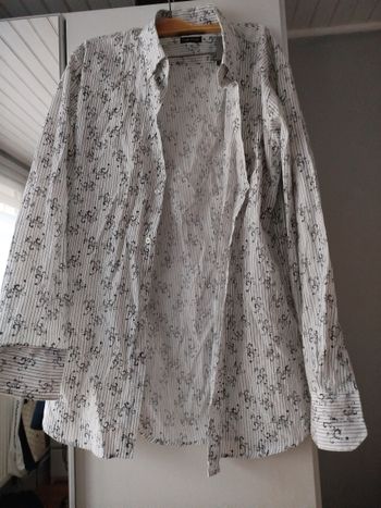 Chemise homme cintrée 43/44 neuve