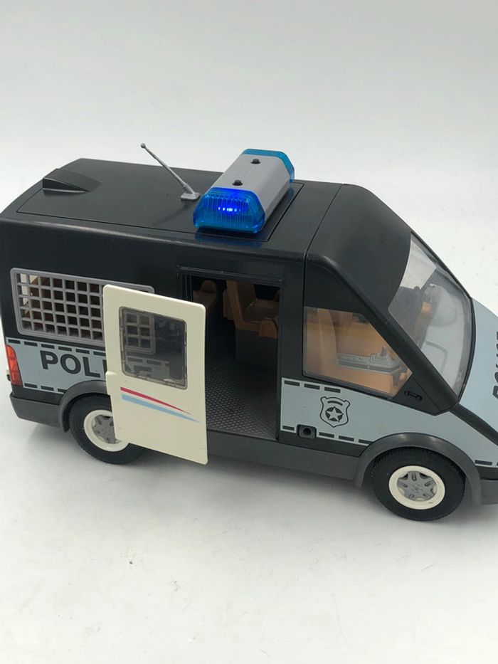Playmobil Camion de police sonore et lumineux + figurines et accessoires - photo numéro 7