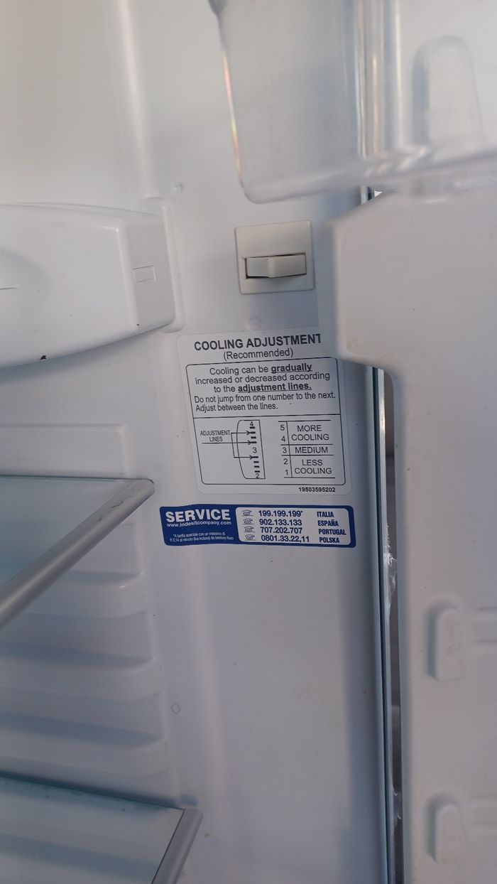 Réfrigérateur ariston hotpoint grand 2 portes bon état - photo numéro 8