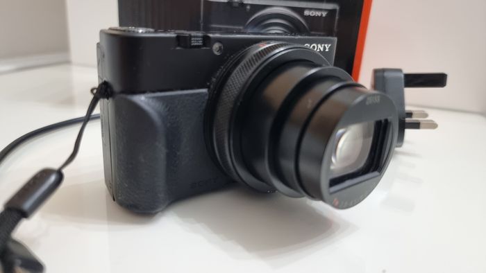Appareil photo numérique Sony RX100 VII en très bon état - 24-200 mm f2,8-4,5 tr - photo numéro 5