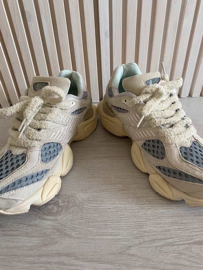 Bricks & Wood x New Balance NB 9060  taille 42 - photo numéro 5