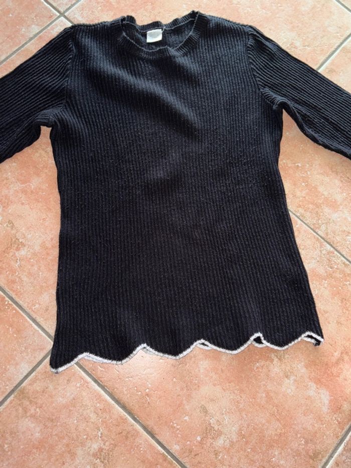 Pull noir et blanc - photo numéro 2