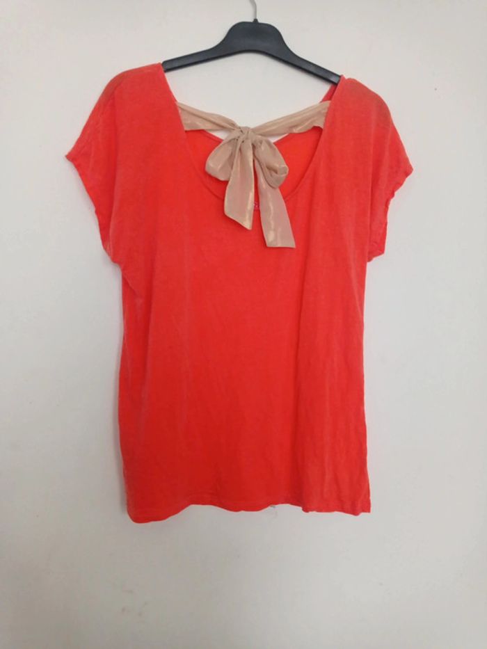 Tee shirt Noeud - photo numéro 2