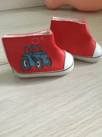 Bottes rouges 0-3 mois