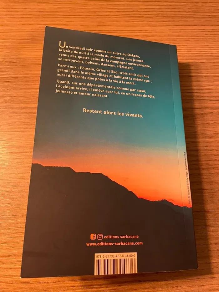 Livre Y’a pas que la vie - photo numéro 2