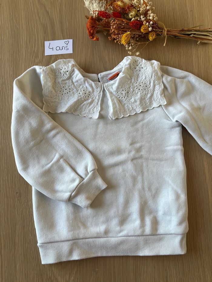 Pull tape à l’œil