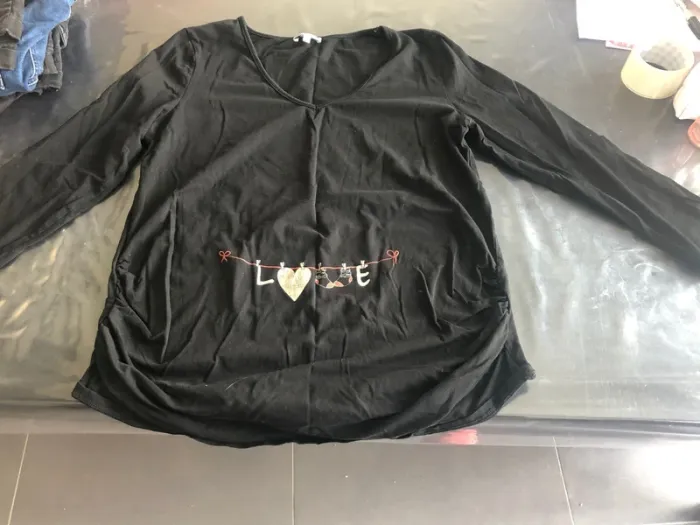 Lot 4 hauts de grossesse 42/44 - photo numéro 7