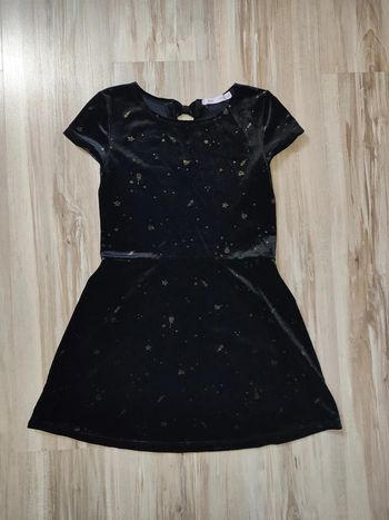 Robe de fêtes 8 ans Gémo imitation velours noire et dorée