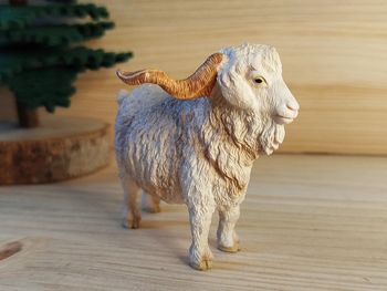 Schleich Buc angora Figurine animal de la ferme