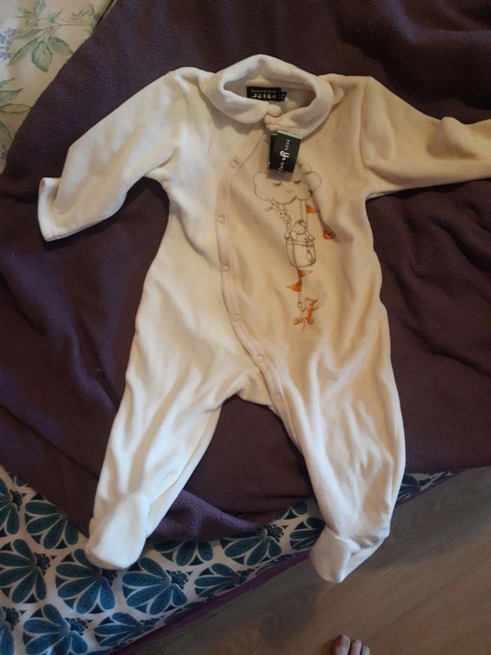 Pyjama neuf tout compte fait