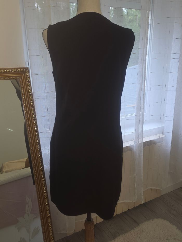 Robe courte - photo numéro 3