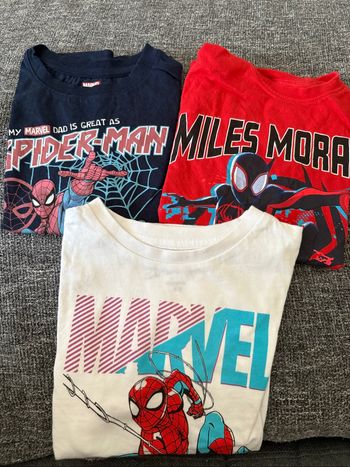Lots 3 tee-shirts Spiderman
