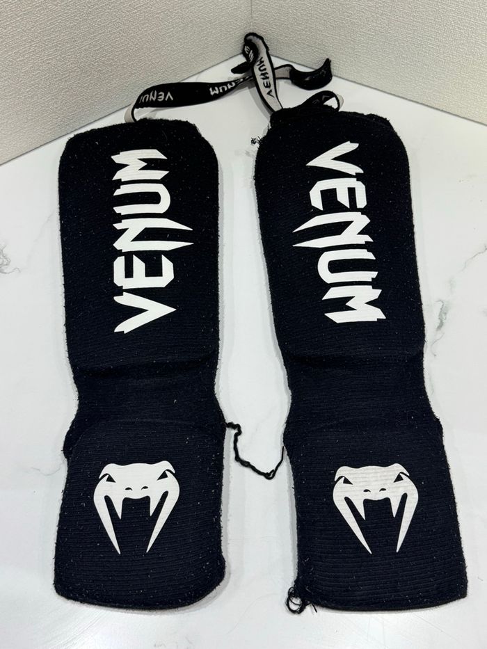 Protège tibia venum