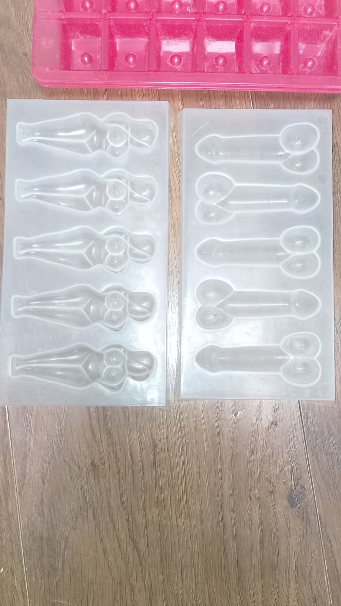 Différents support pour glaçons - photo numéro 2