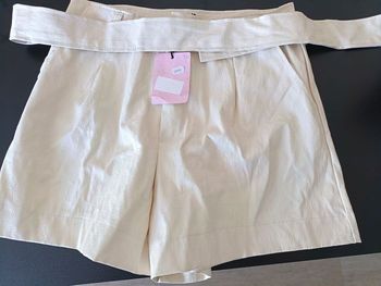 Short cuir 