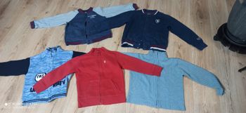 5 gilets sans capuche 10 ans