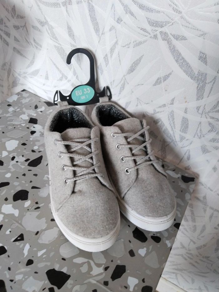 Jolies baskets sneakers garçon pointure 33 Kiabi - photo numéro 2
