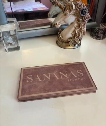 Palette Sananas Volume 1 x Sephora, 18 fards, Sephora Collection.
