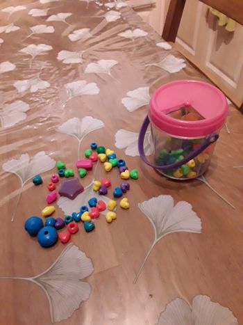 Lot de perles en plastique 