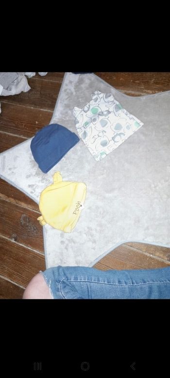 Lot bonnet bébé