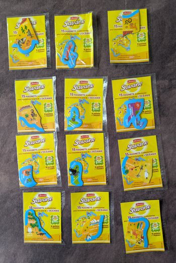 12 Magnets SAVANE ( l'Océanie ) - neufs