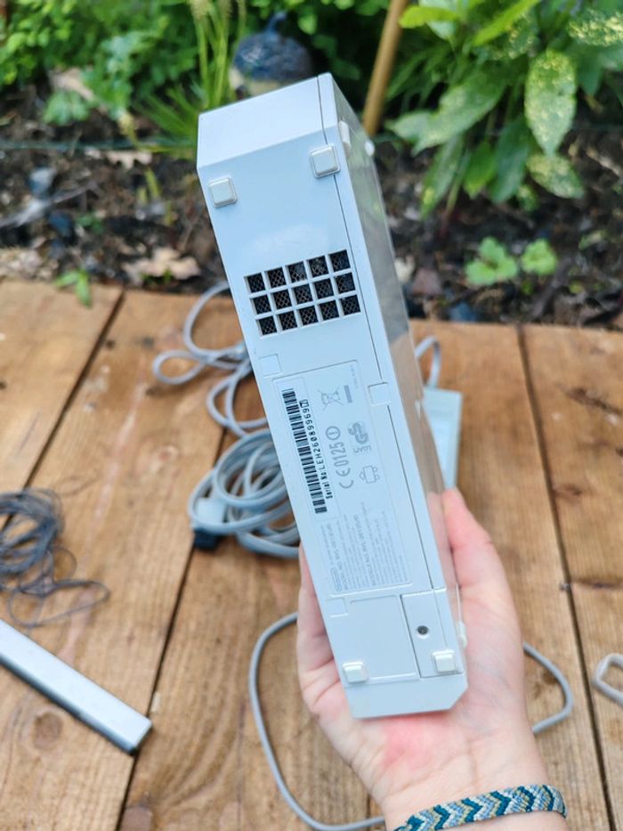 Lot console Wii blanche avec manette et jeux - photo numéro 10