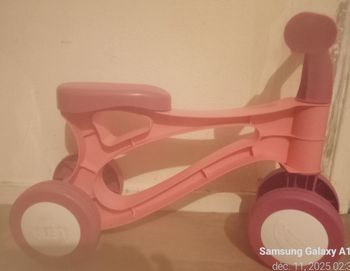 Draisienne pour petits de couleur rose