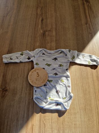 Body manches longues blanc et vert bébé - 3 mois