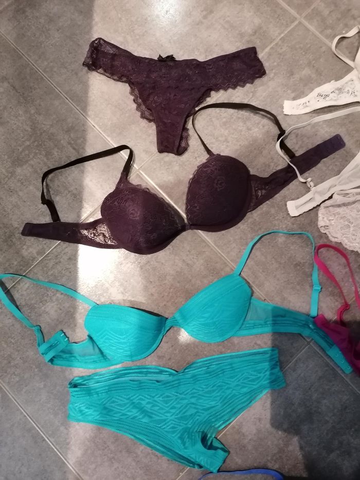 Soutien gorge push up etam 85 B ou 85 C bas 36 ou 38 ensemble. - photo numéro 5