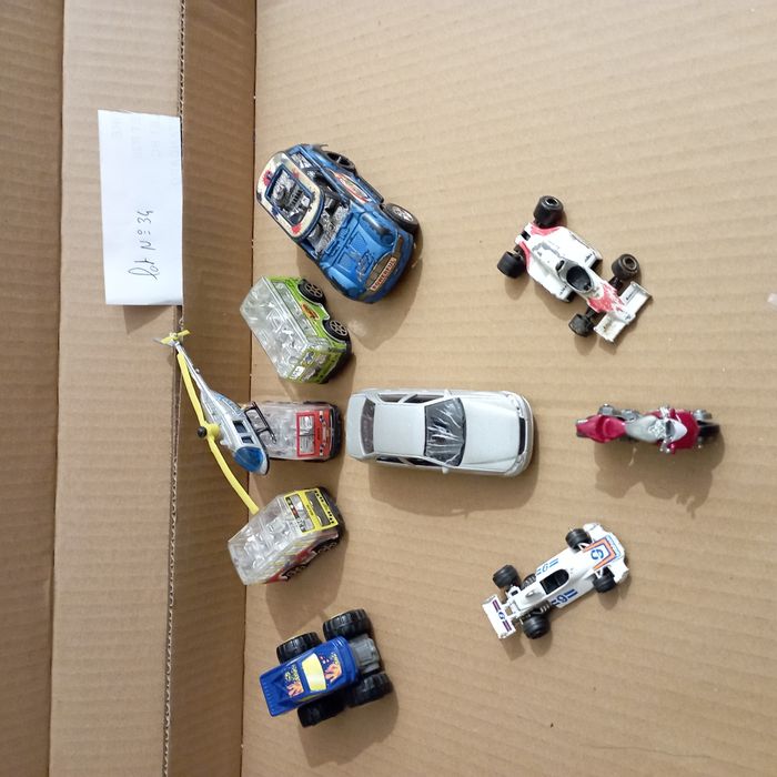 voiture divers +hélicoptère (sachet de 10)