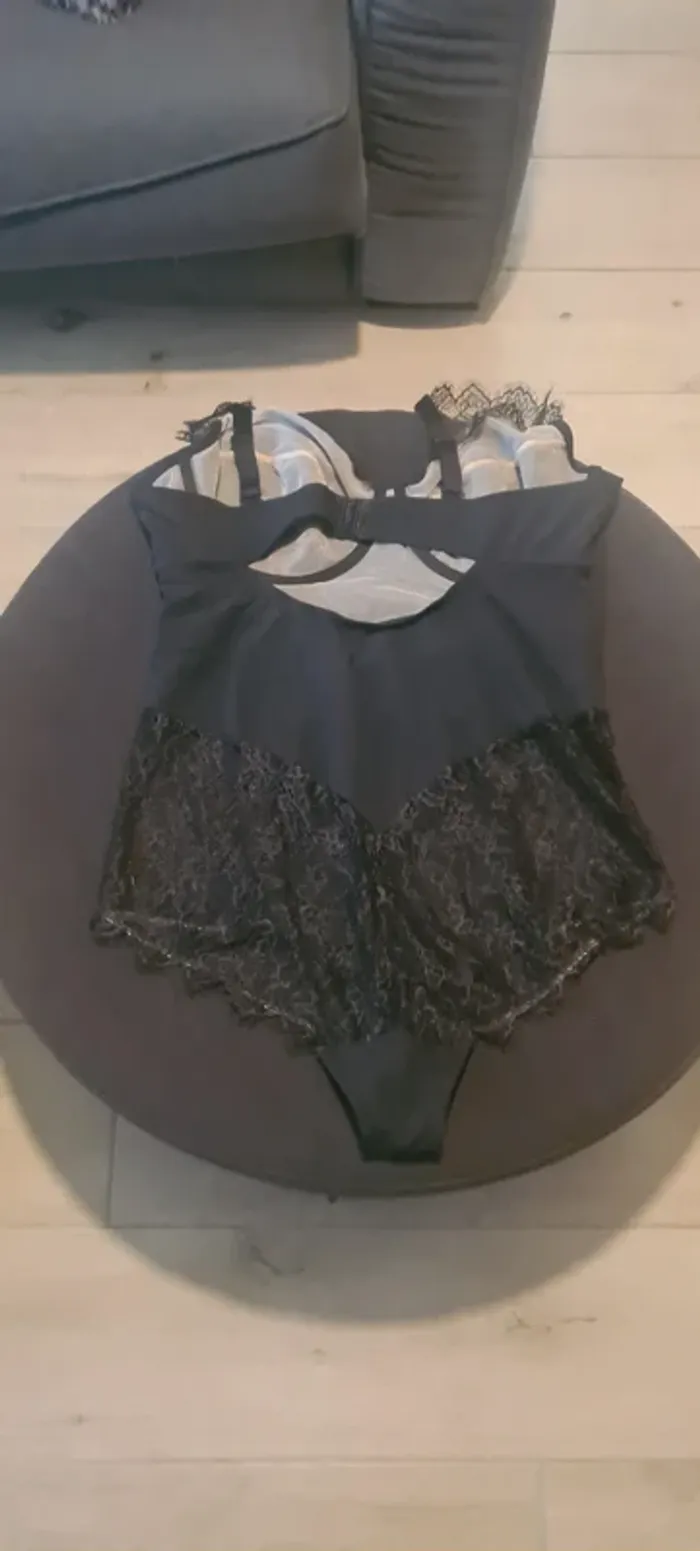 Body lingerie noir - photo numéro 5