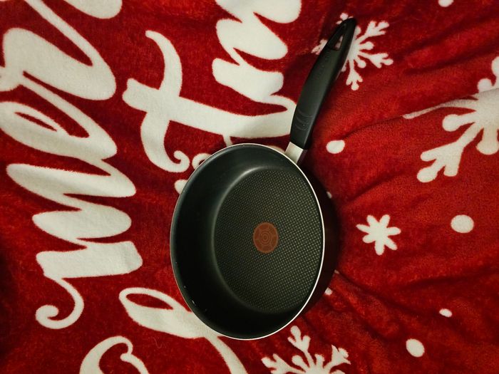 Casserole Tefal – Technologie Durabase – Très bon état