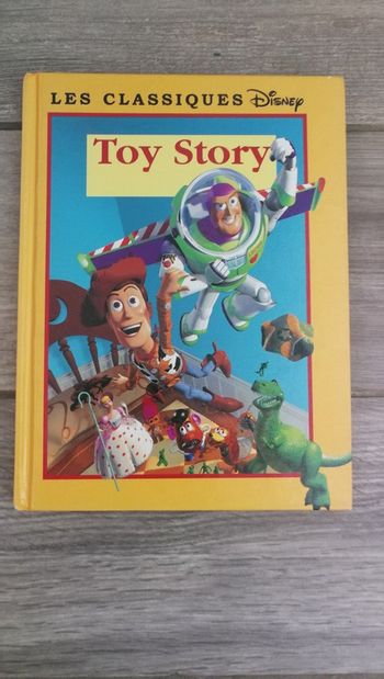 Livre Toy story. Les Classiques du Disney