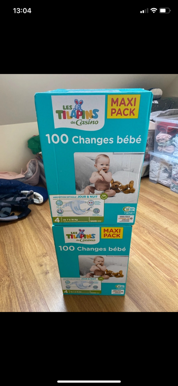 200 Couches cartons neufs