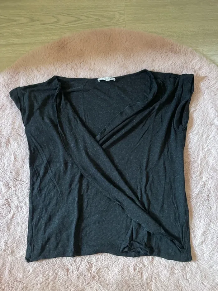 Tee shirt fin