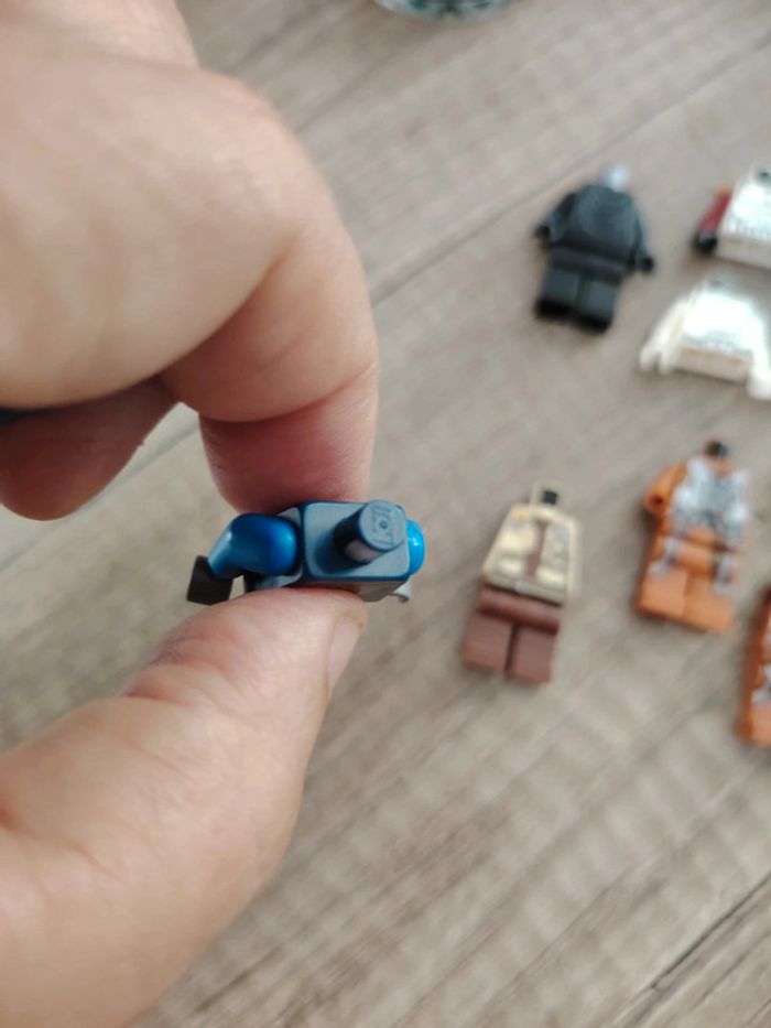 Lot vrac lego star wars torses figurines incomplètes - photo numéro 5
