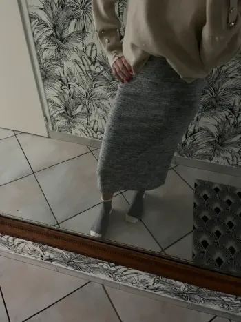 Jupe mi-longue