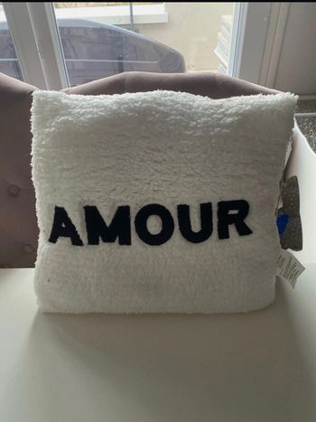 Oreiller blanc AMOUR très doux – neuf