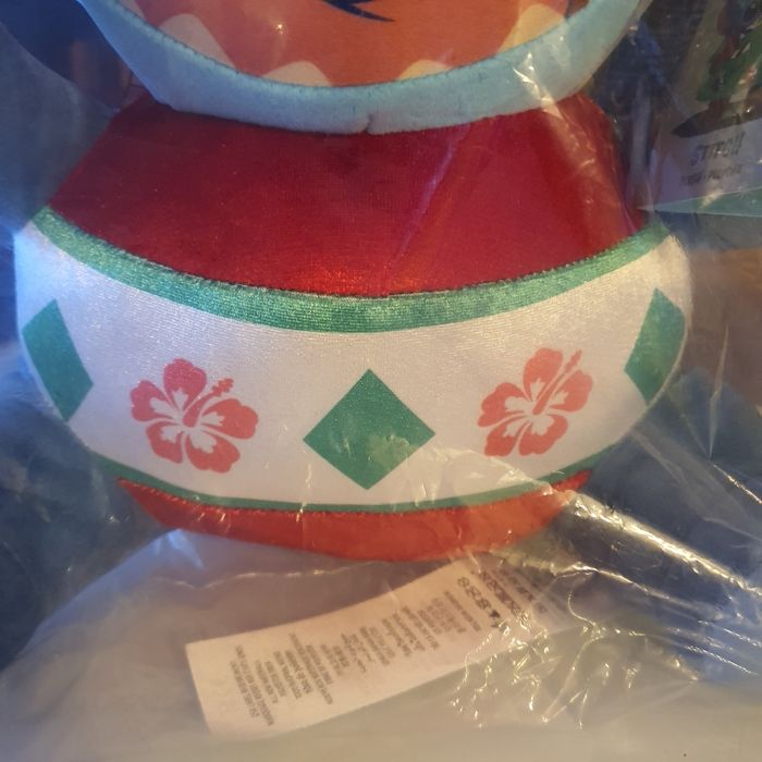 Peluche Stitch Noel 2025 - photo numéro 3