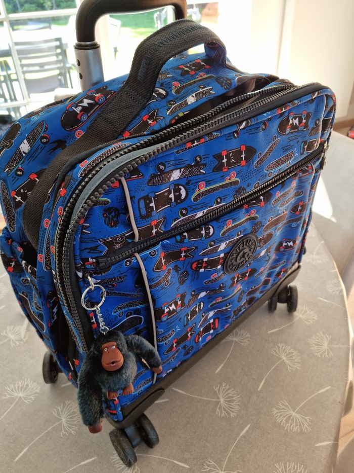 Cartable kipling à roulettes - photo numéro 3
