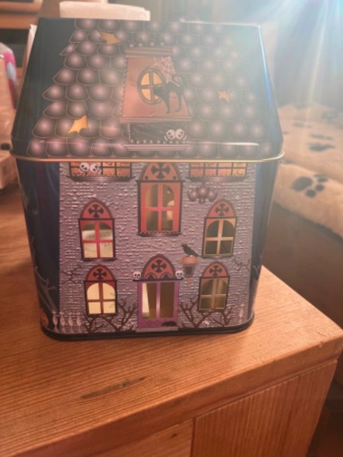 Maison hanté partylite