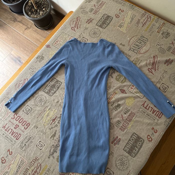 Robe bleu et perles - photo numéro 2