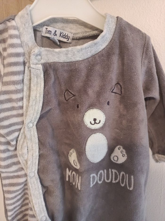 Pyjama - photo numéro 2