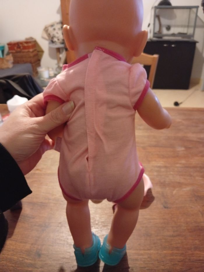 Poupée baby born interactive et ses accessoires - photo numéro 4