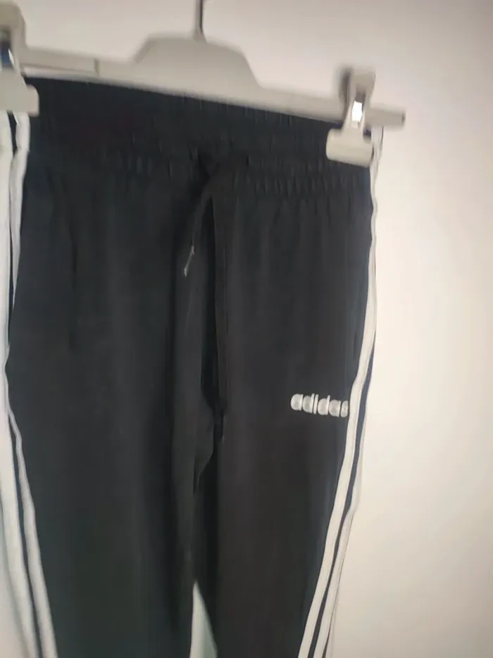 Jogging fin adidas - photo numéro 3