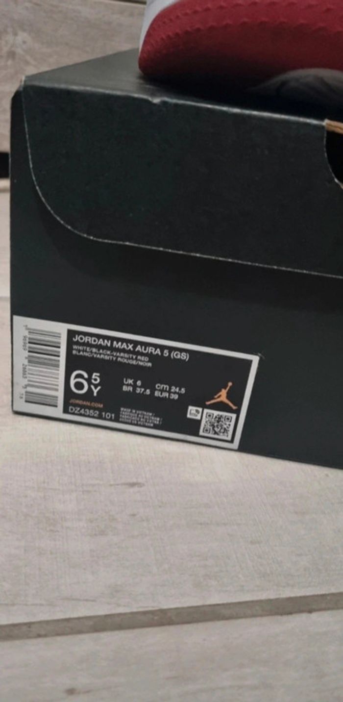 Basket Jordan nike air taille 39 - photo numéro 8