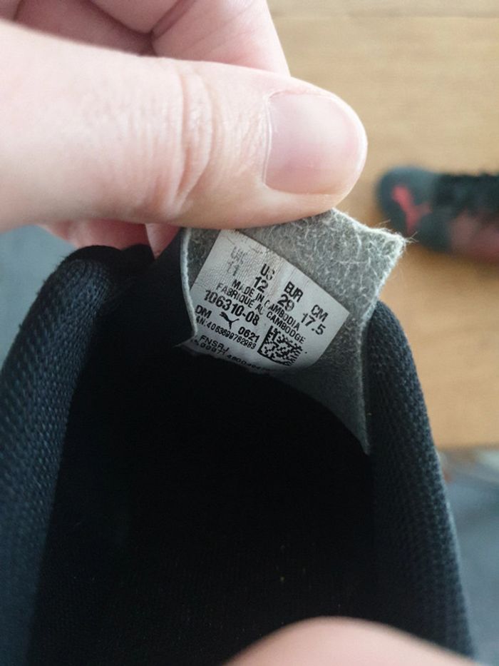 Chaussures de foot puma 29 - photo numéro 6