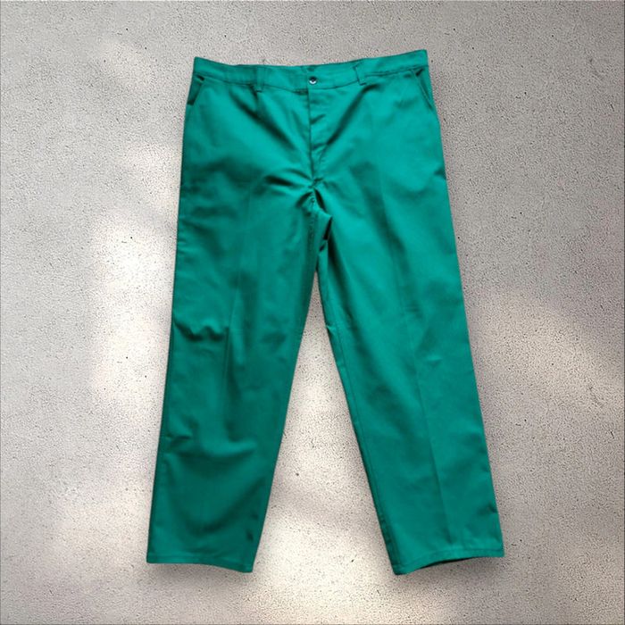 Pantalon en jean jambes larges vert neuf sans étiquette taille 52 - photo numéro 2