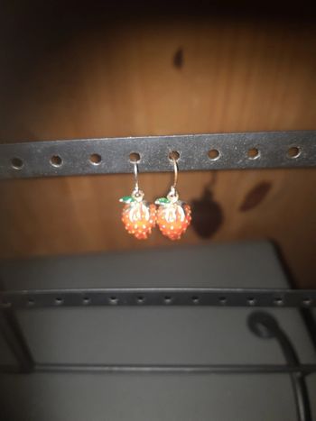 Boucles d oreilles fraises