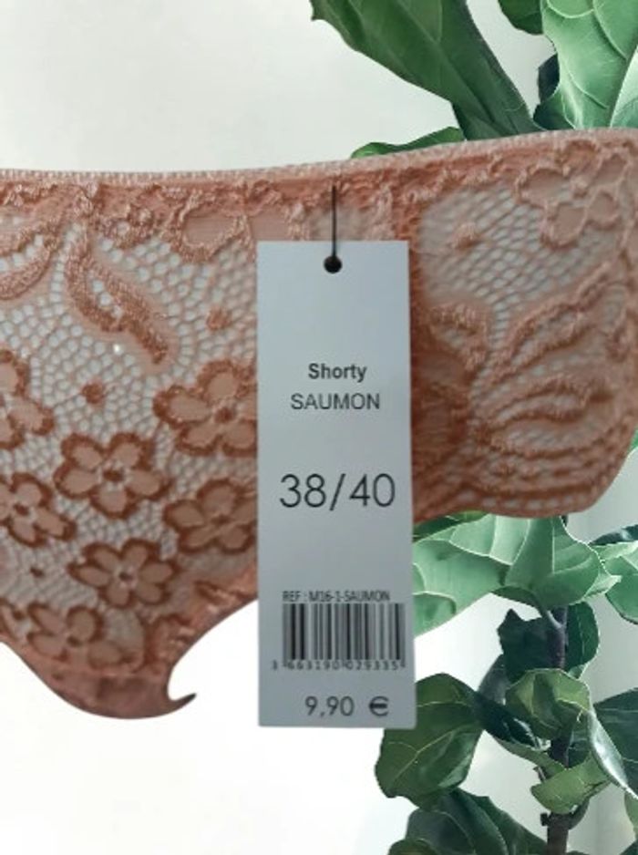 Shorty saumon Manoukian 38/40 - photo numéro 4
